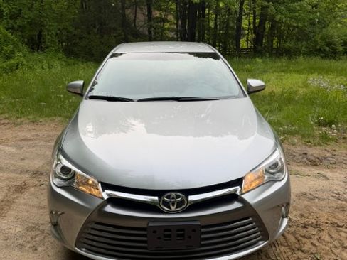 Used 2016 Toyota Camry LE w/ Protection Package (Q2) FWD image 2