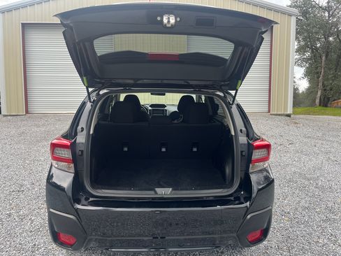 Used 2022 Subaru Crosstrek 2.0i image 12