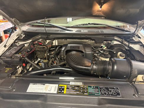 Used 2001 Ford F150 Harley-Davidson image 4