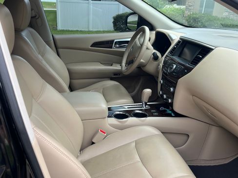 Used 2015 Nissan Pathfinder SL FWD image 15