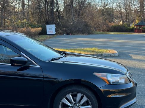 Used 2012 Honda Accord EX-L image 8