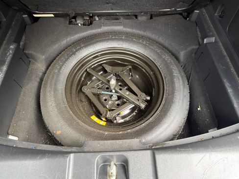 Used 2011 Jeep Patriot Latitude w/ Sun/Sound Group FWD image 11
