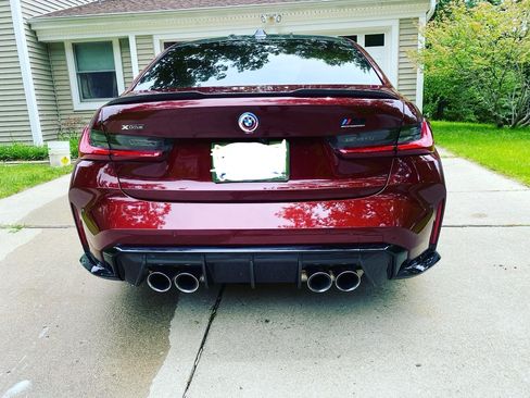 Used 2023 BMW M3 Competition w/ M Carbon Exterior Package image 26