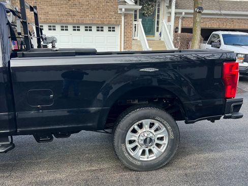 Used 2022 Ford F350 XL w/ Power Equipment Group image 12