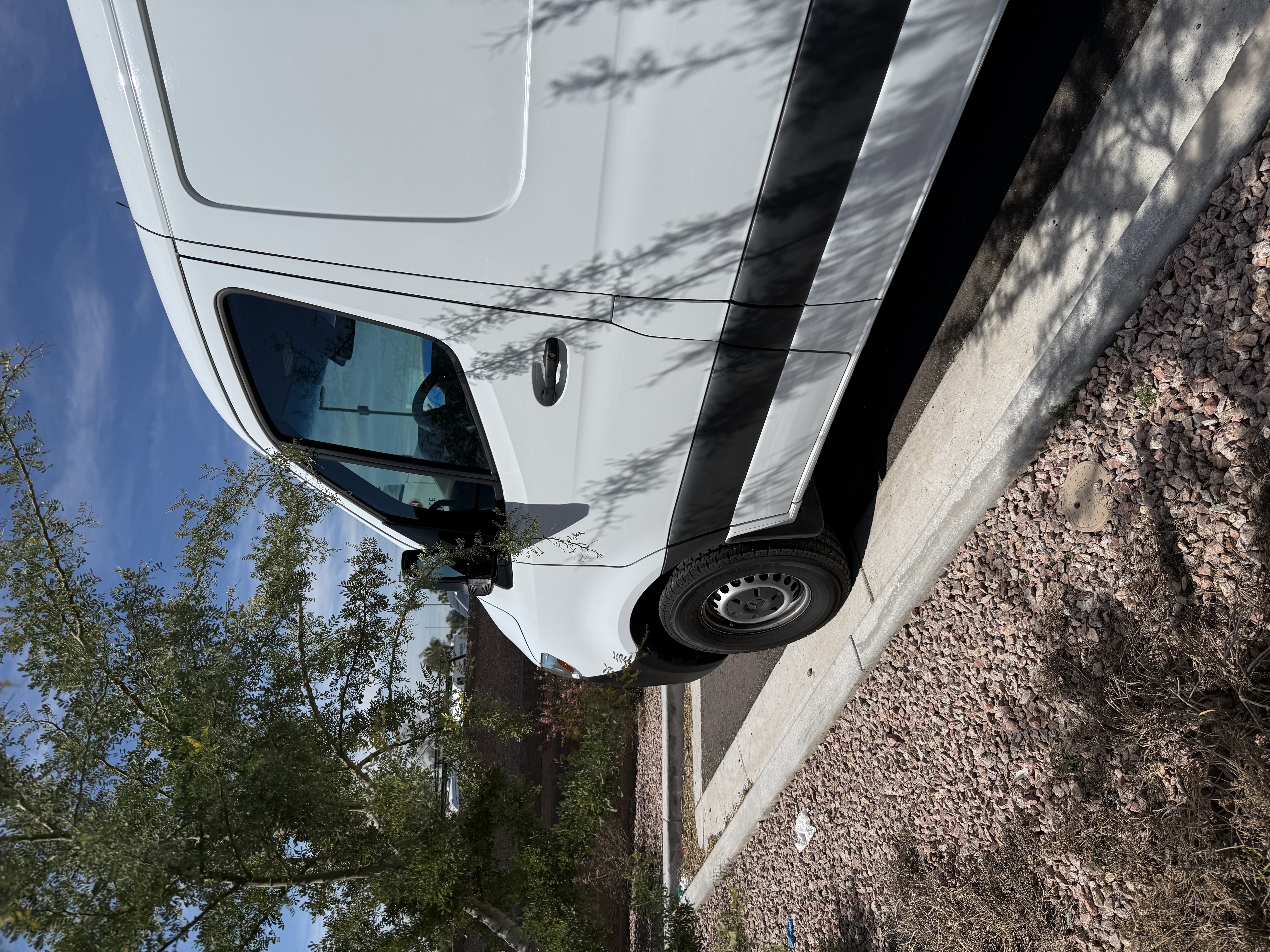 Used 2021 Mercedes-Benz Sprinter 1500 image 1