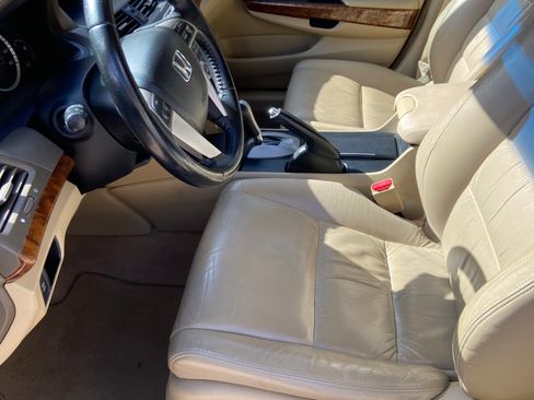 Used 2009 Honda Accord EX-L image 10