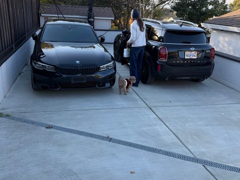 Used 2022 BMW 330i Sedan w/ Premium Package 2 image 2