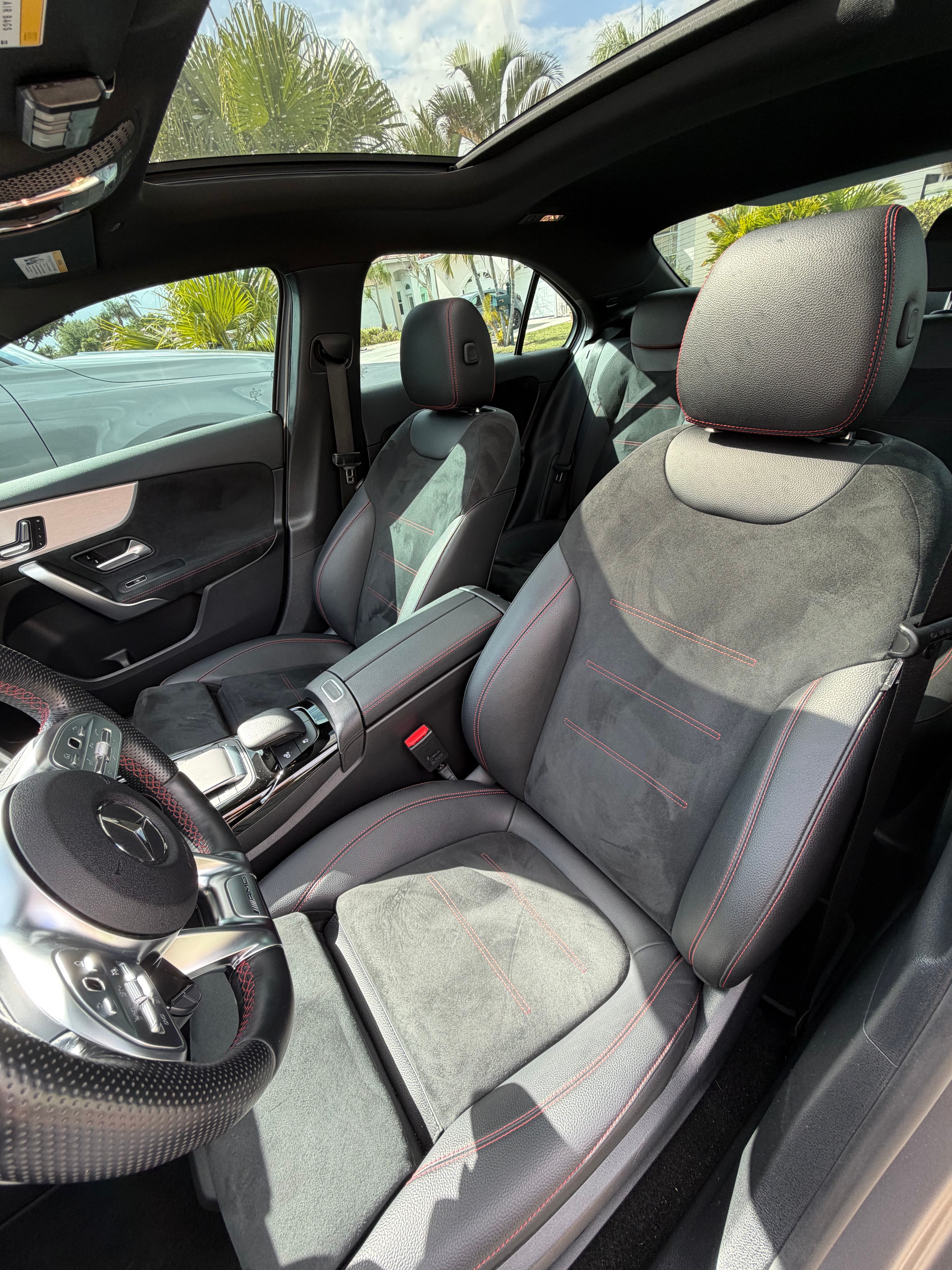 Used 2021 Mercedes-Benz A 35 AMG 4MATIC image 6