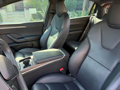 Used 2022 Tesla Model X AWD/4WD image 12