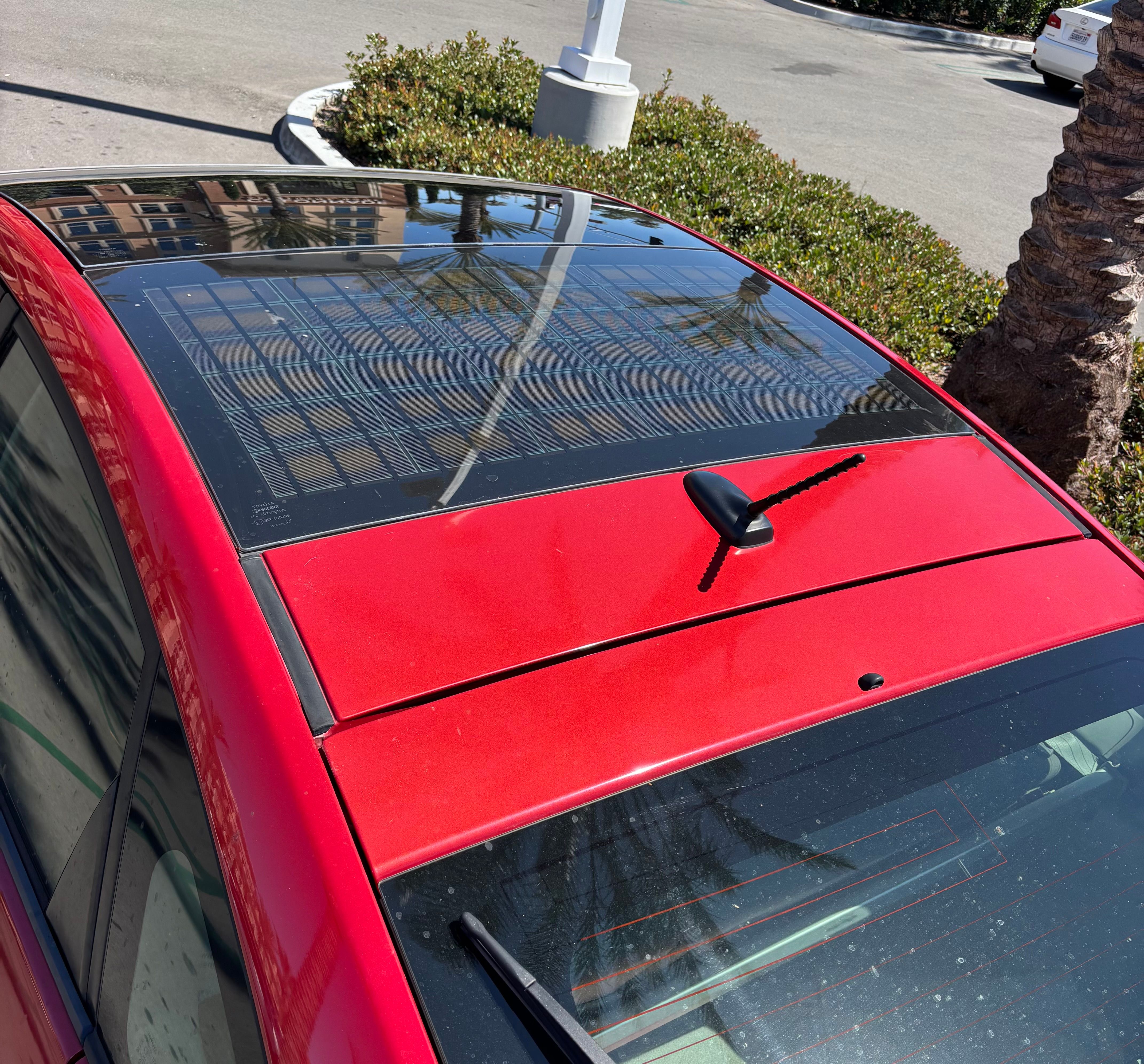 Used 2013 Toyota Prius Three w/ Solar Roof Pkg FWD image 8