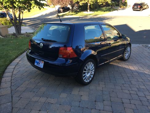 Used 2001 Volkswagen Golf GL FWD image 7
