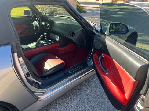 Used 2005 Honda S2000 image 14