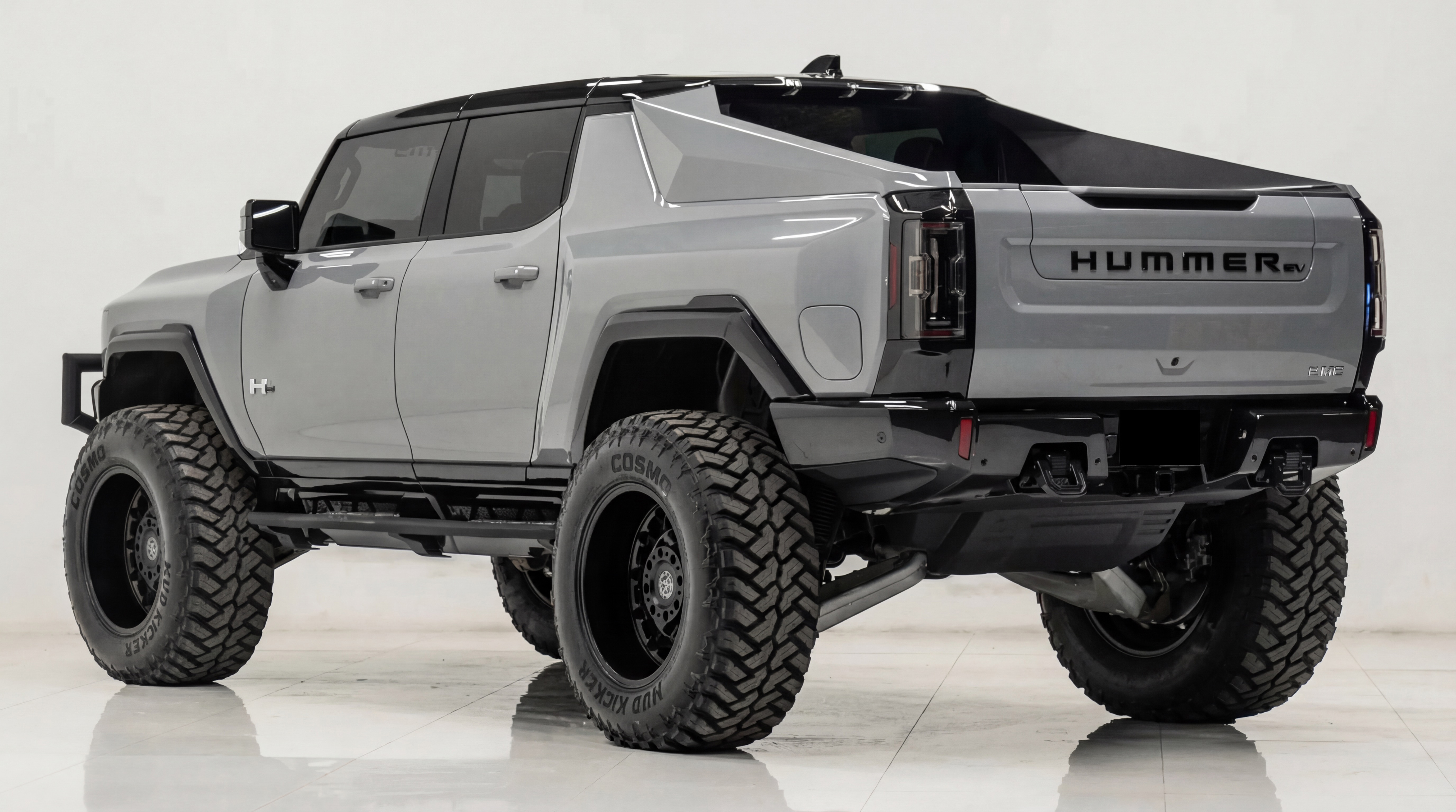 Used 2024 GMC Hummer EV 2X AWD/4WD image 1