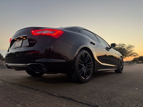 Used 2018 Maserati Ghibli image 11