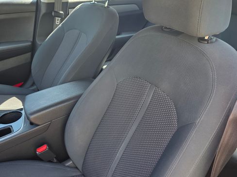 Used 2019 Hyundai Sonata SE image 18