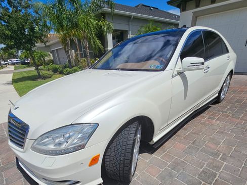 Used 2010 Mercedes-Benz S 550 image 8