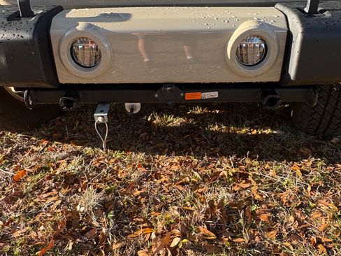 Used 2017 Jeep Wrangler Unlimited Sahara w/ Max Tow Package AWD/4WD image 13