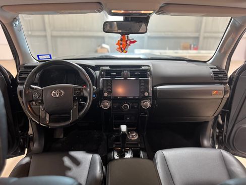 Used 2023 Toyota 4Runner 40th Anniversary SE image 13