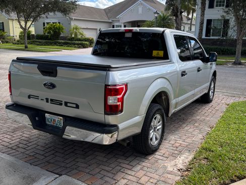 Used 2019 Ford F150 XLT image 5