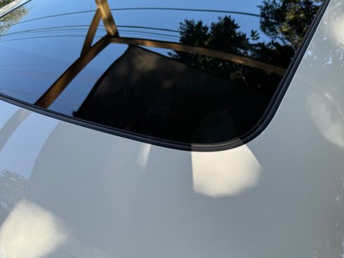 Used 2019 MINI Cooper 2-Door Hardtop w/ Signature Upholstery Package image 4