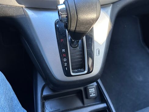 Used 2013 Honda CR-V LX image 17