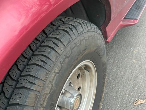 Used 1994 Ford F150 2WD Regular Cab image 13