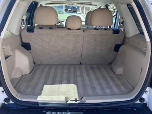 Used 2011 Ford Escape Limited w/ 302A Rapid Spec Order Code image 11