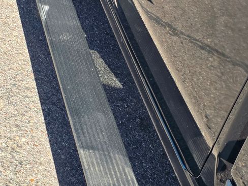 Used 2020 Chevrolet Silverado 2500 LTZ w/ LTZ Plus Package image 27