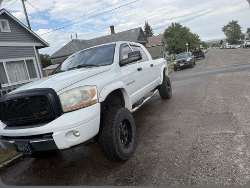Used 2006 Dodge Ram 2500 Truck Laramie w/ Protection Group image 4