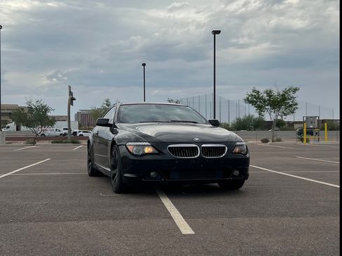 Used 2007 BMW 650i Coupe image 2