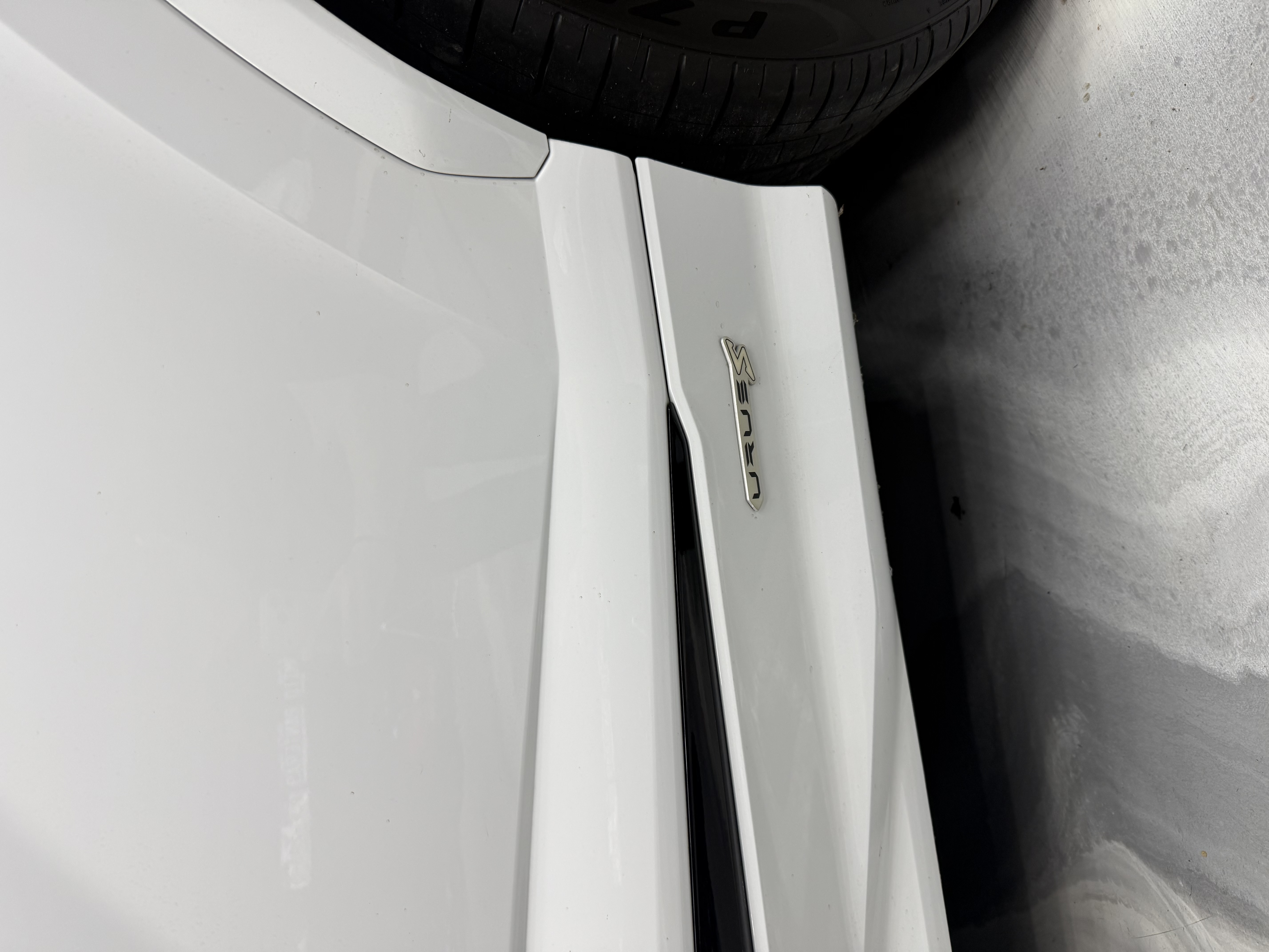 Used 2024 Lamborghini Urus S AWD/4WD image 11