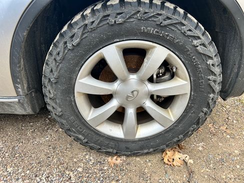 Used 2005 INFINITI FX35 AWD image 6