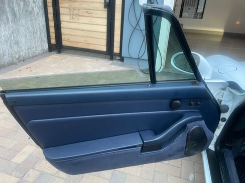 Used 1997 Porsche 911 Carrera image 13