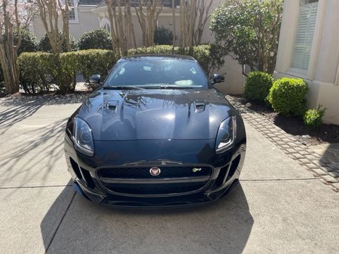 Used 2016 Jaguar F-TYPE R image 1