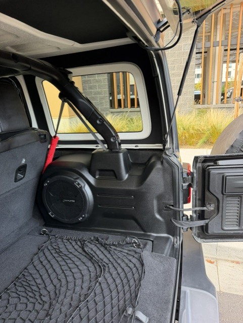 Used 2021 Jeep Wrangler Unlimited Rubicon AWD/4WD image 8