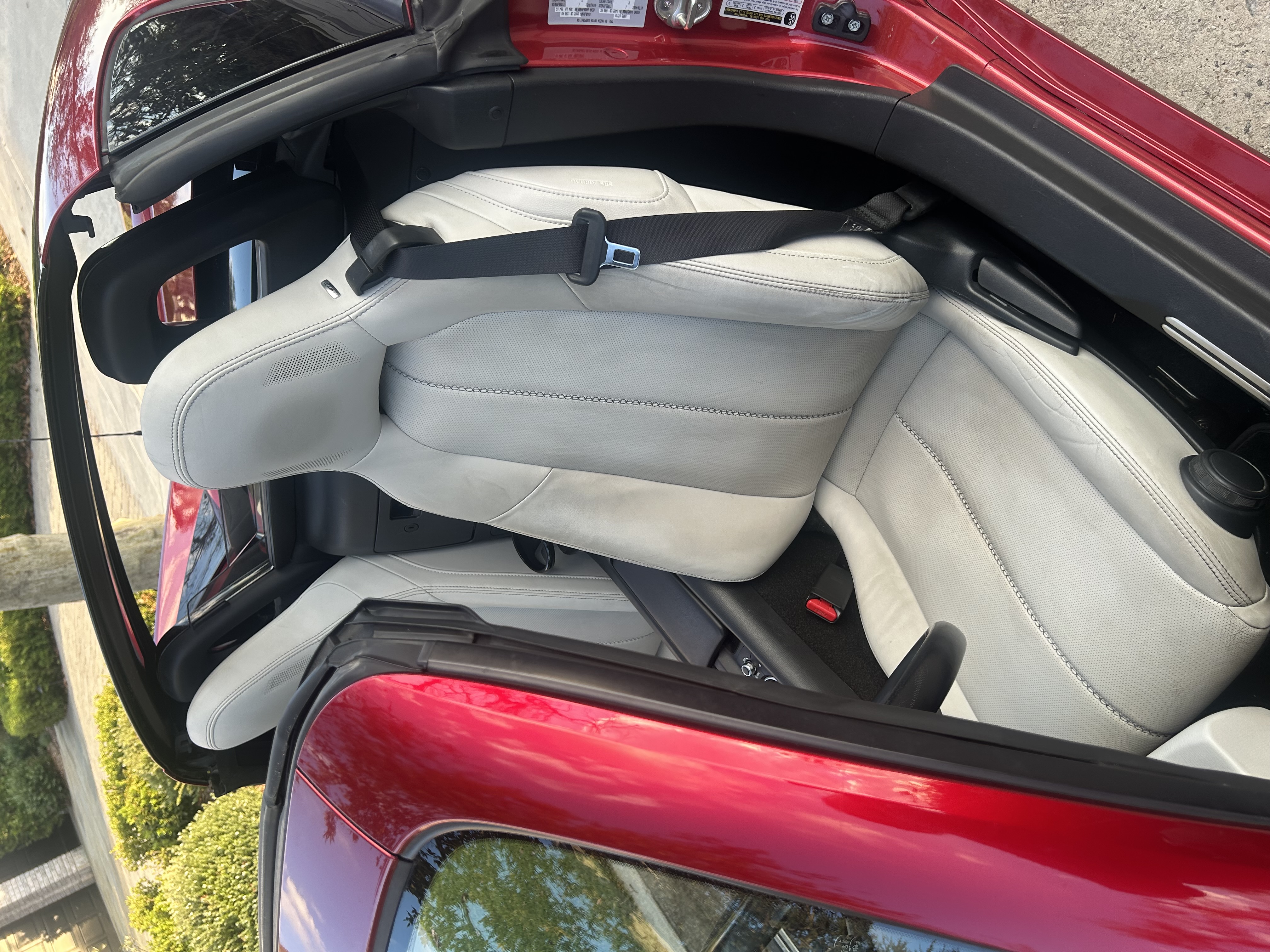 Used 2021 MAZDA MX-5 Miata RF Grand Touring RWD image 15
