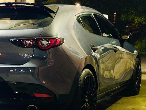 Used 2022 MAZDA MAZDA3 s image 19