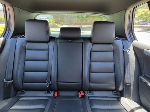 Used 2012 Volkswagen GTI 4-Door FWD image 12