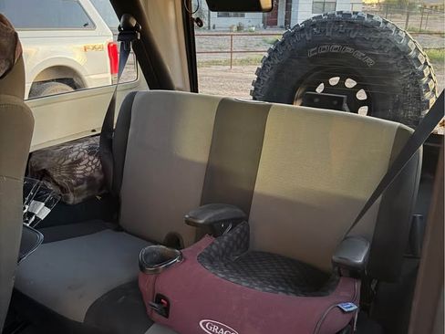 Used 2005 Jeep Wrangler Unlimited image 16