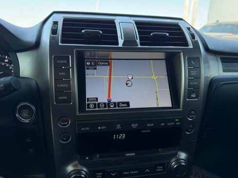 Used 2021 Lexus GX 460 Premium w/ Premium Package image 13