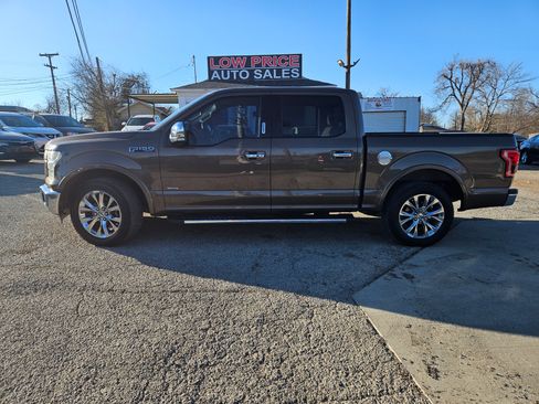 Used 2016 Ford F150 Lariat image 2