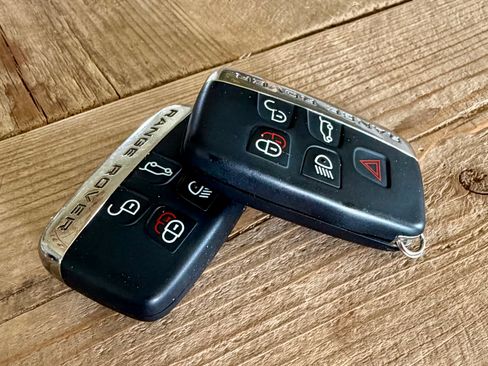 Used 2016 Land Rover Range Rover Long Wheelbase Supercharged AWD/4WD image 32