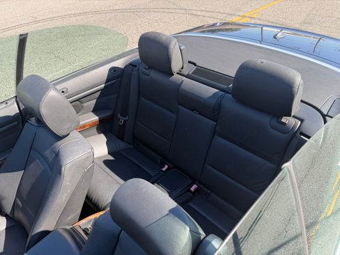 Used 2008 BMW 335i Convertible image 12