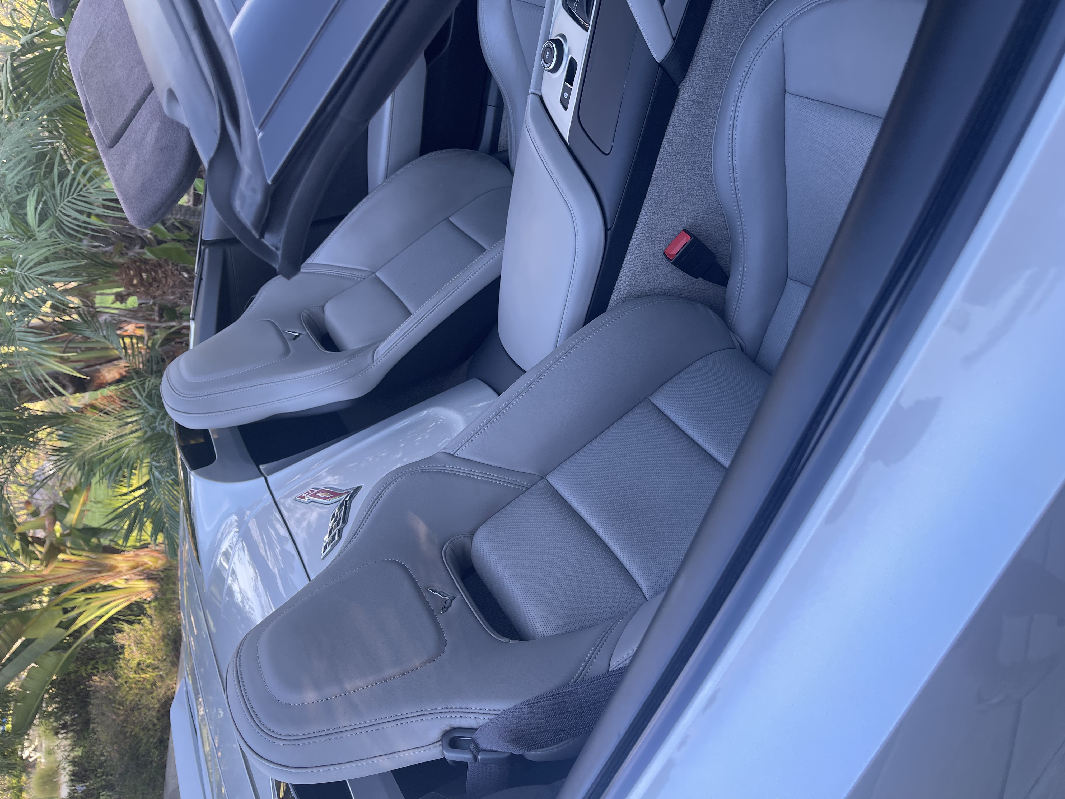 Used 2015 Chevrolet Corvette Stingray Convertible w/ 3LT Preferred Equipment Group RWD image 21