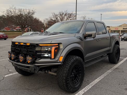 Used 2025 Ford F150 Raptor w/ Equipment Group 803A Raptor R AWD/4WD image 1