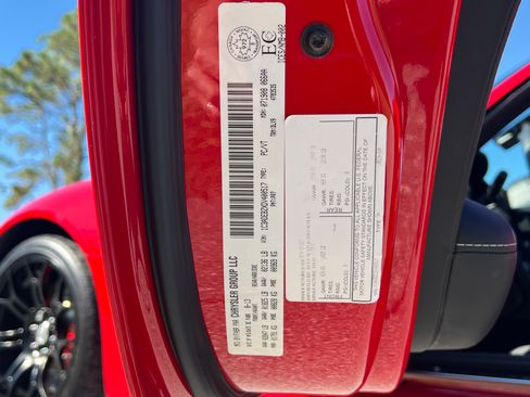 Used 2013 SRT Viper GTS w/ GTS Laguna Interior Pkg image 19