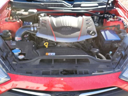 Used 2013 Hyundai Genesis 3.8 image 9