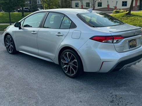 Used 2020 Toyota Corolla SE FWD image 5
