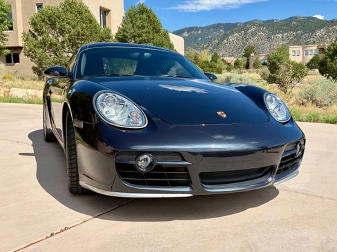 Used 2006 Porsche Cayman S RWD image 2