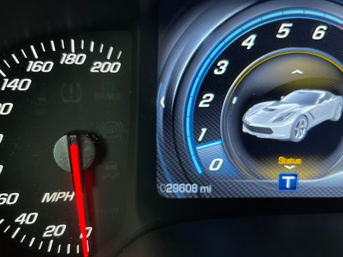 Used 2014 Chevrolet Corvette Stingray Coupe w/ 2LT Preferred Equipment Group image 11